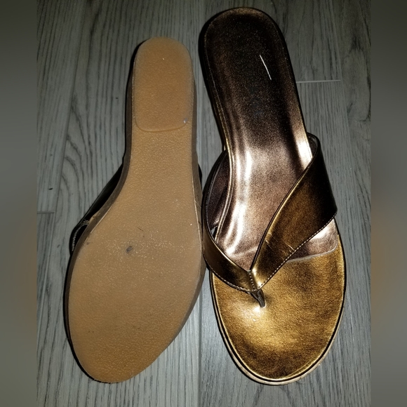 Rampage Copper Brown Sandal with Cork Heel - Picture 4 of 4